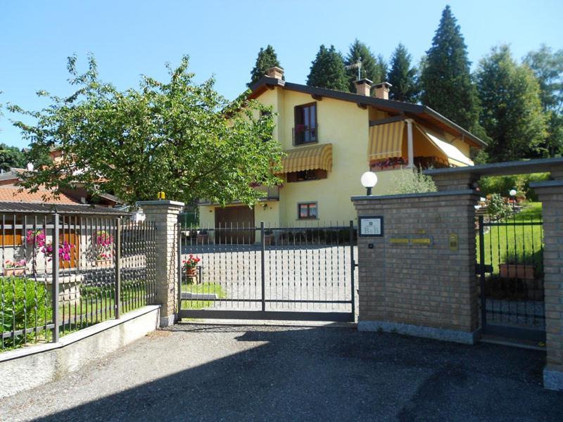 B&B Stella Del Borgo Castiglione Olona Exterior foto