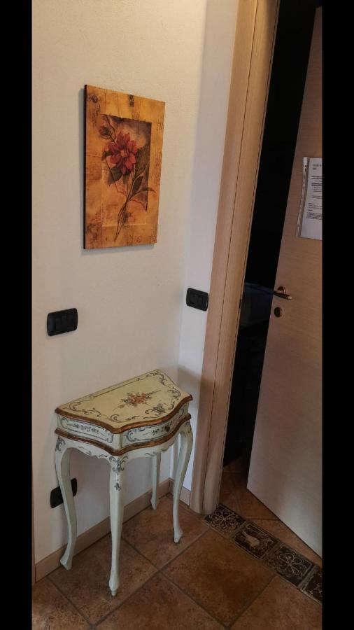 B&B Stella Del Borgo Castiglione Olona Exterior foto